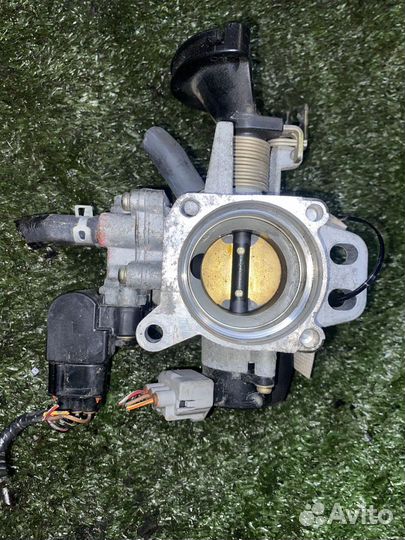 Заслонка дроссельная 1SZ-FE Toyota Platz SCP11