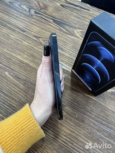 iPhone 12 Pro, 128 ГБ