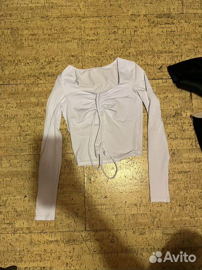 Топ с длинным рукавом