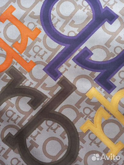 Шелковый платок roccobarocco