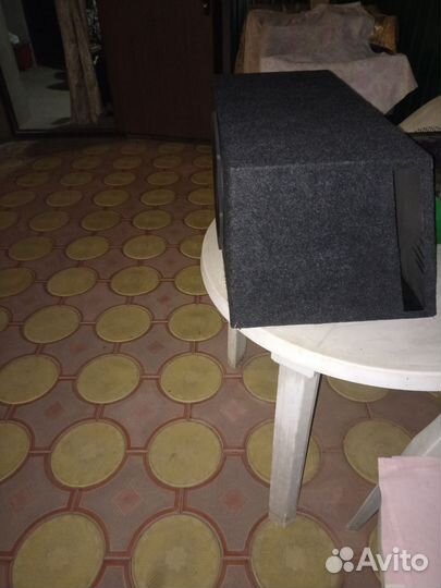 Сабвуфер 12 с коробом на щели