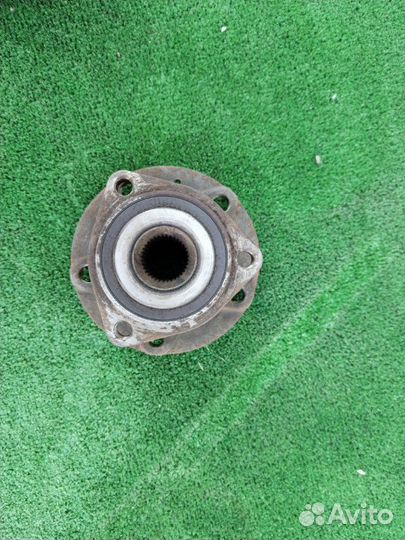 Ступица передняя Skoda Octavia