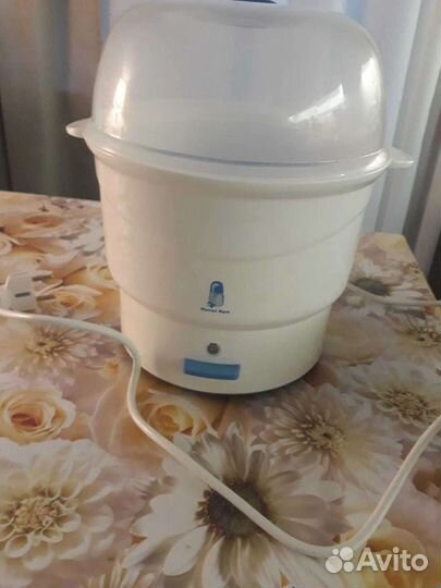 Стерилизатор для бутылочек новый