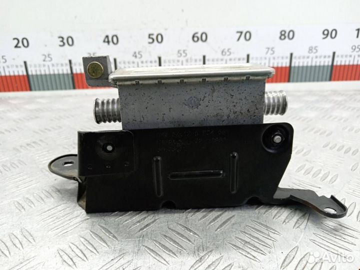 Подогреватель охлаждающей жидкости BMW 3 E46 2001