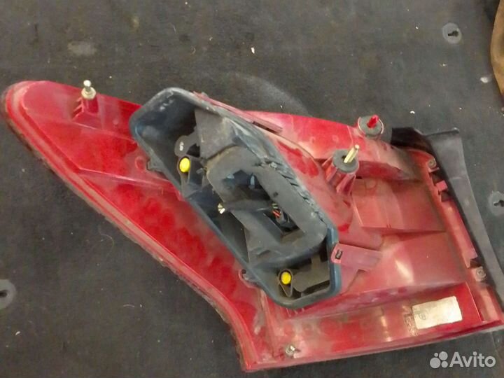 Фонарь Пежо 407 св Универсал / SW Wagon