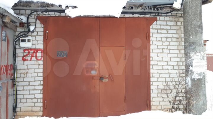 Гараж, > 30 м²