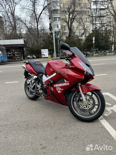 Honda Vfr 800