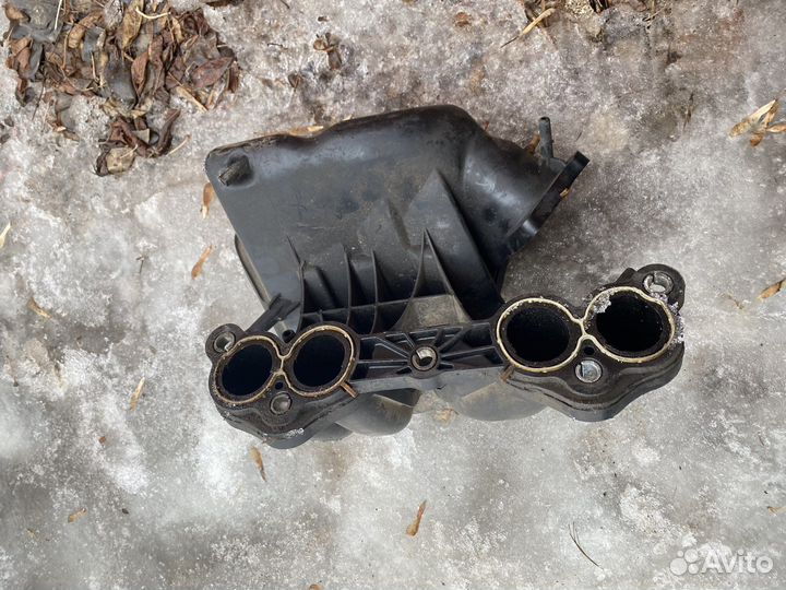 Впускной коллектор datsun,ваз 8 клапанный