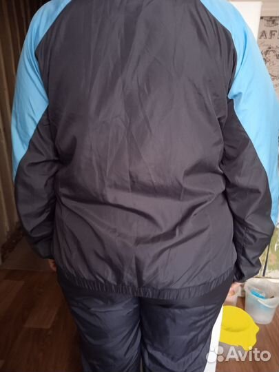 Спортивный костюм женский