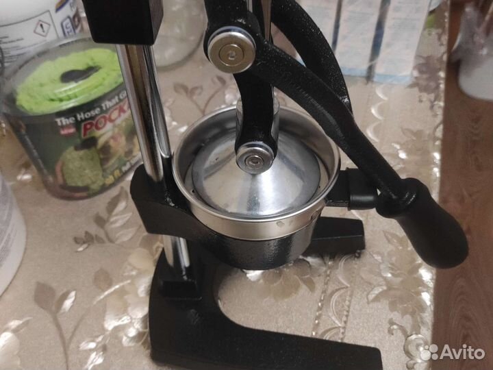 Соковыжималка для цитрусовых