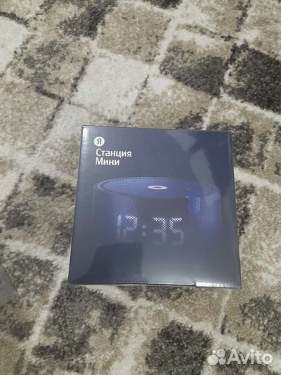 Яндекс станции мини с часами