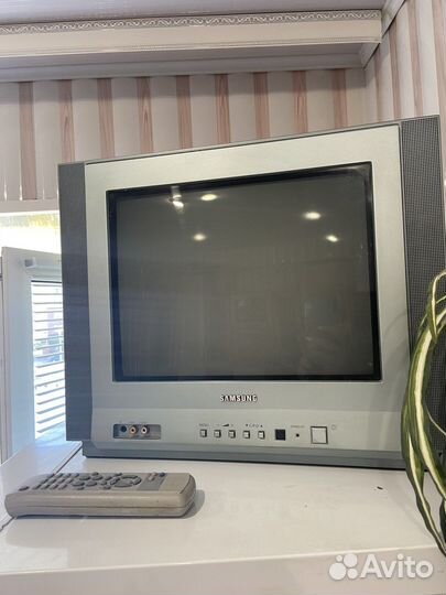 Телевизор samsung cs-15k8mjq