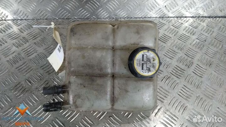 Бачок расширительный Ford Focus рест. 2005