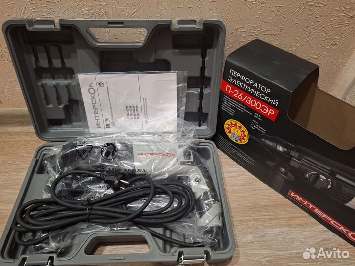 Дрель-шуруповерт безщеточный Интерскол комбимакс