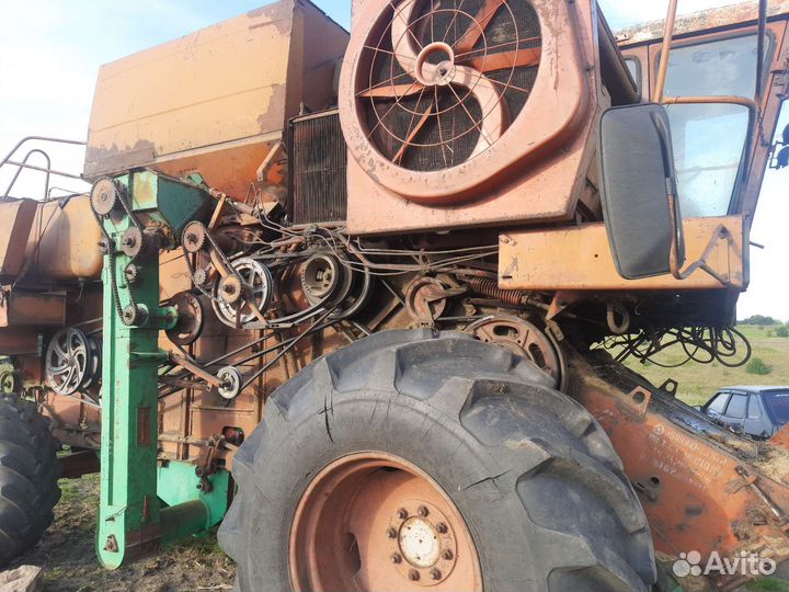 Комбайн Ростсельмаш Дон 1500А, 1993