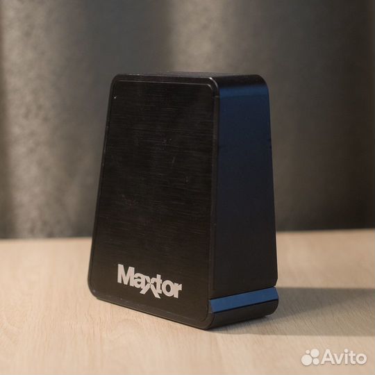 Сетевой накопитель Maxtor Central Axis 1 Тб рабочи