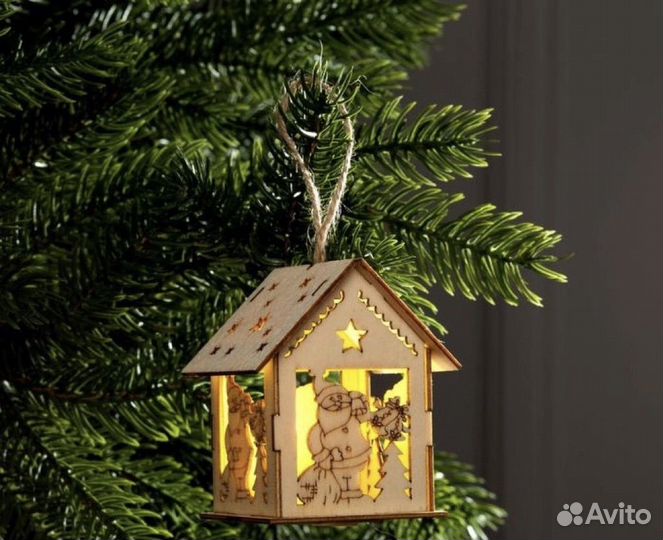 Игрушка новогодняя