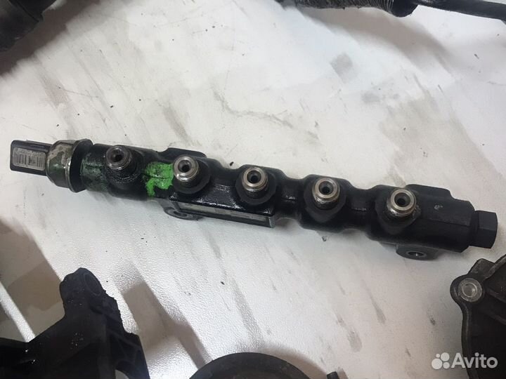 Топливная рейка рампа форд вольво 1.6 дизель D4164