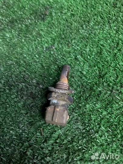 Датчик температуры Bmw 5-Series E34 M20B25