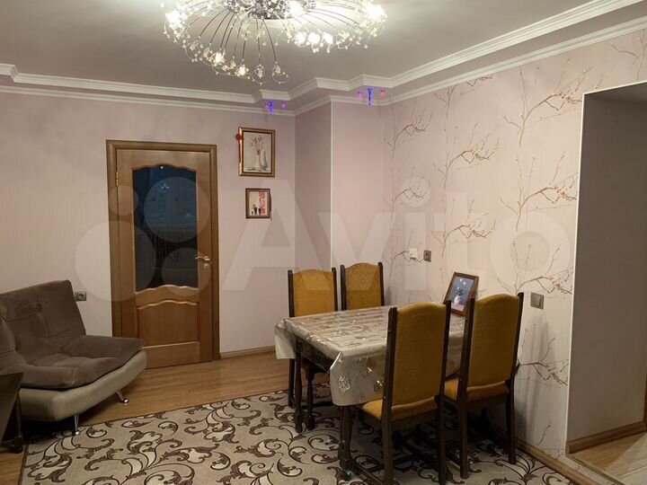 2-к. квартира, 60 м², 1/1 эт.