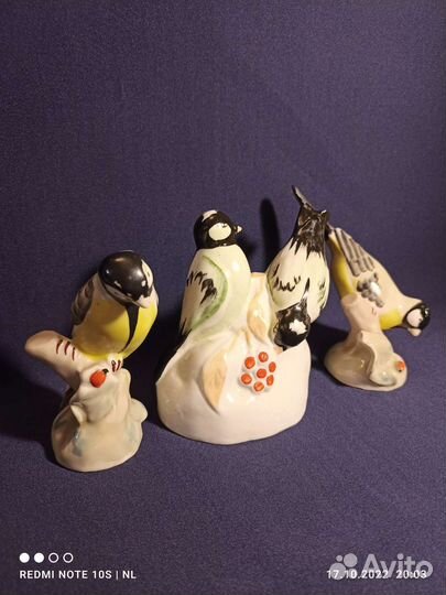 Статуэтка синица, фарфор