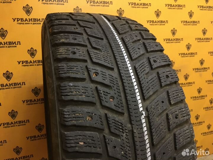 Kumho I'Zen KW22 215/45 R18 91T