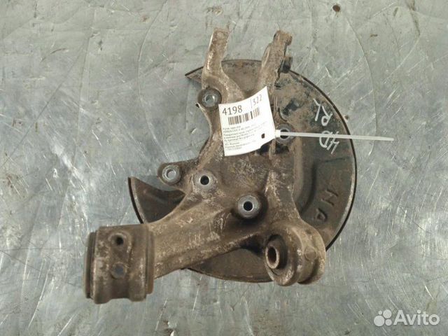 Кулак поворотный задний левый Honda Civic 8 4D