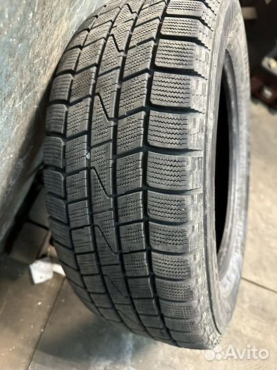 Hankook Winter I'Cept IZ W606 205/65 R15