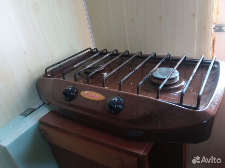 Настольная газовая плита 2 конфорки гефест