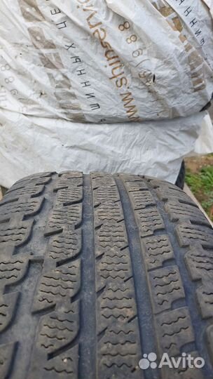 Kumho I'Zen KW27 225/45 R18