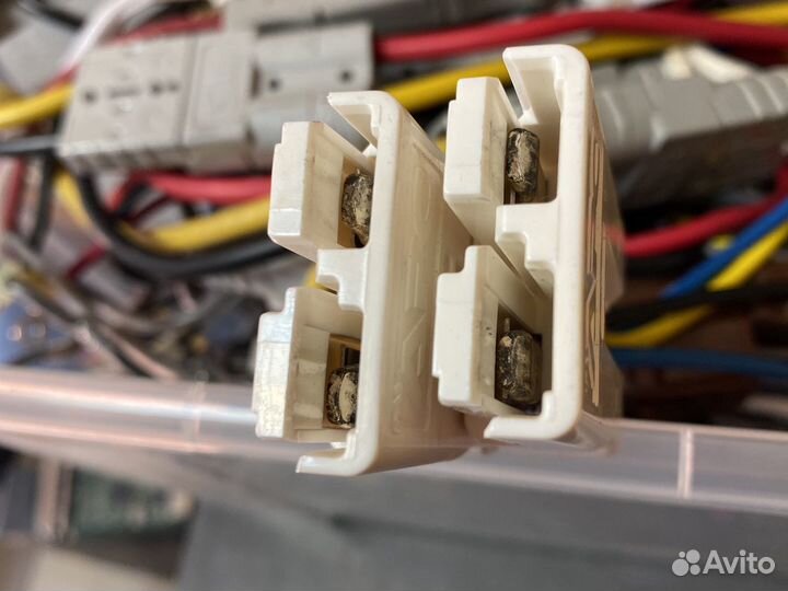 Силовой сверхмощный разьем питания арс