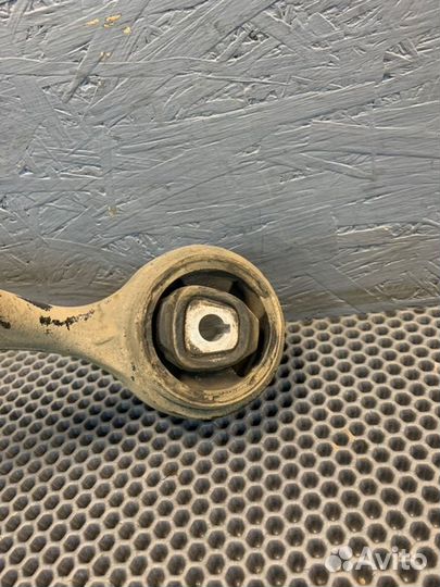 Кулак поворотный передний левый Bmw 335 Xi E92 N54