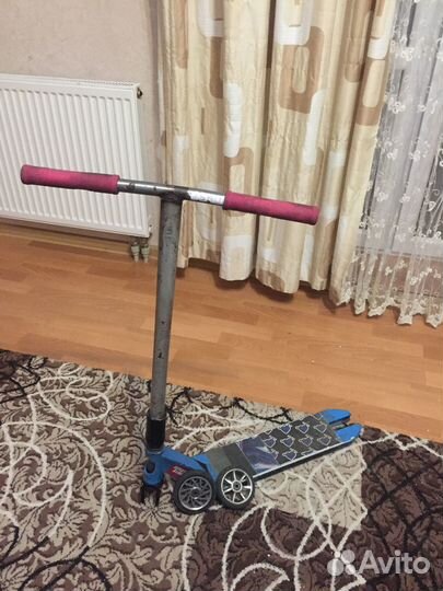 Трюковой самокат