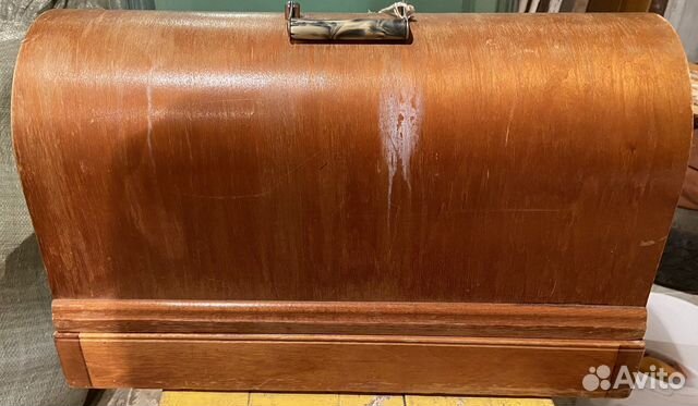 Швейная машина