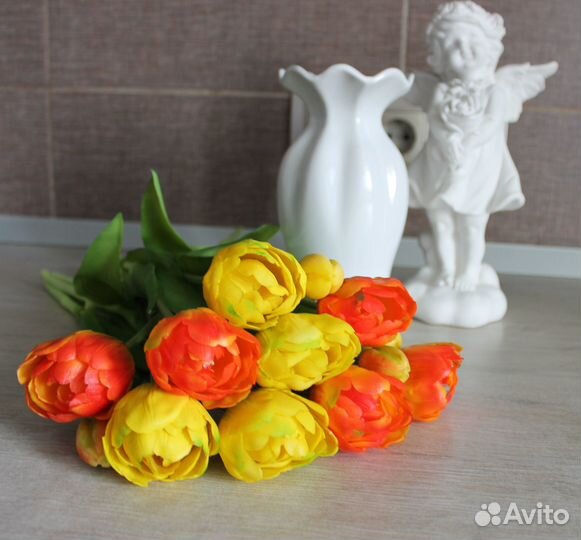 Тюльпаны пионовидные