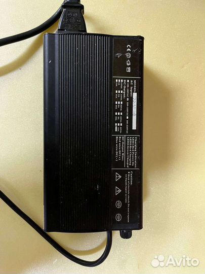 Блок питания зарядное з/у 12v 24v 36v 48v 60v 72v