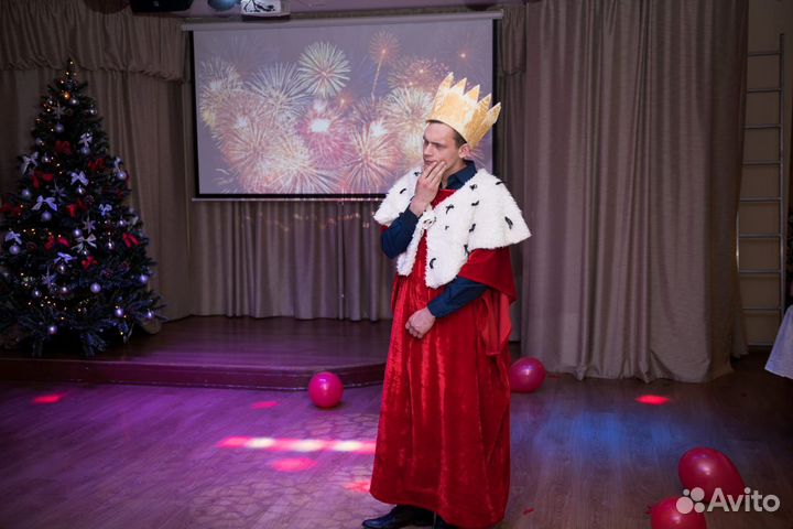 Ведущий тамада