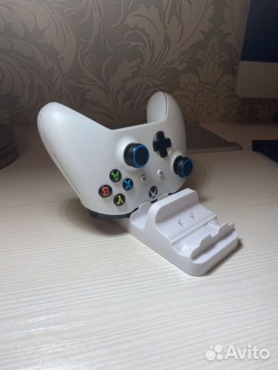 Игровая приставка xbox one