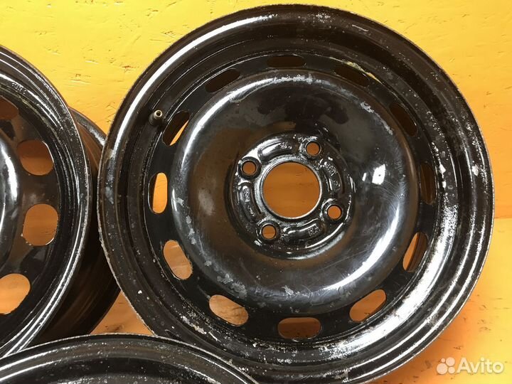 3 шт. Диски Ford- R15 (4х108)