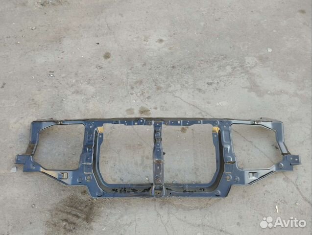 Рамка радиатора Mitsubishi Pajero