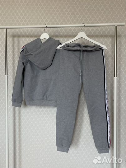 Спортивный костюм Tommy hilfiger