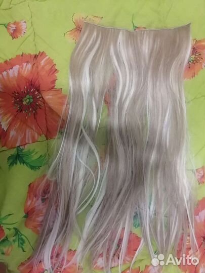 Волосы на заколках искусственные