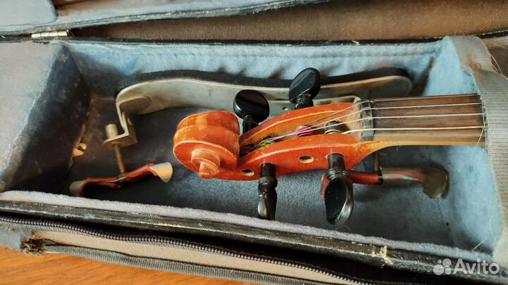 Скрипка 3/4 с футляром