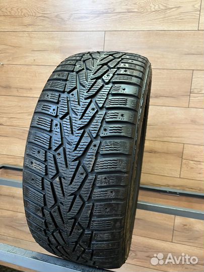 Nokian Tyres Hakkapeliitta 7 245/50 R18