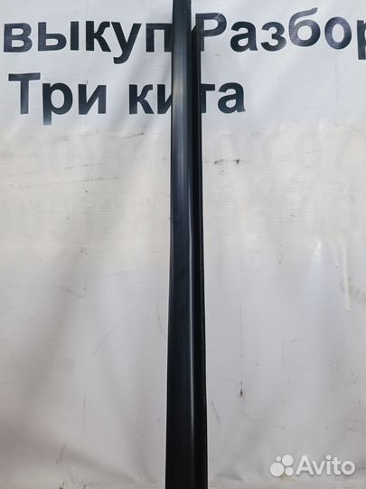 Бархотка двери задняя левая renault sandero