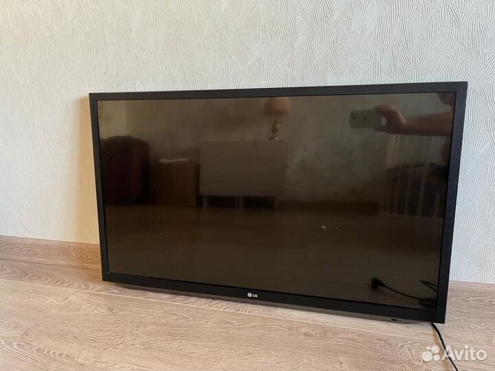 LG телевизор на запчасти