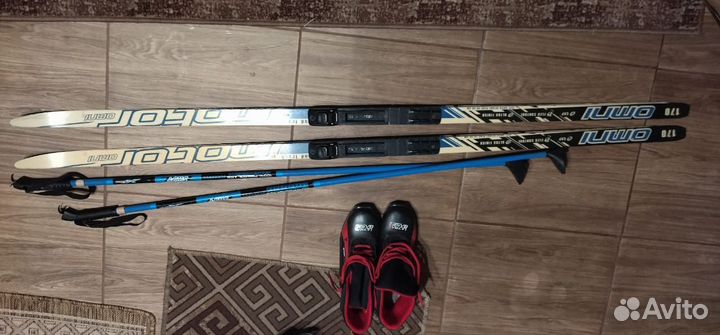 Беговые лыжи