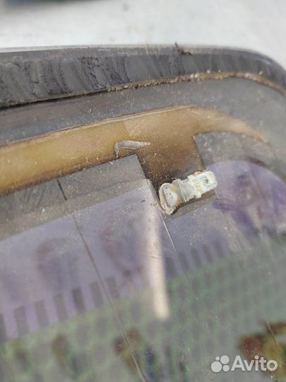 Стекло двери/крышки багажника Mazda 323