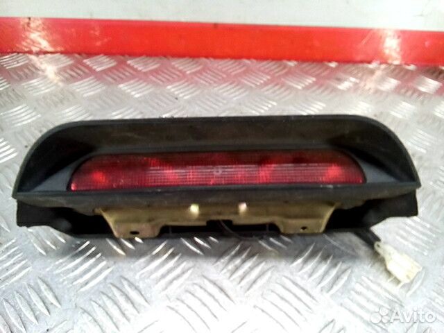 Стоп-сигнал Mitsubishi Space Star 2000 MR245579