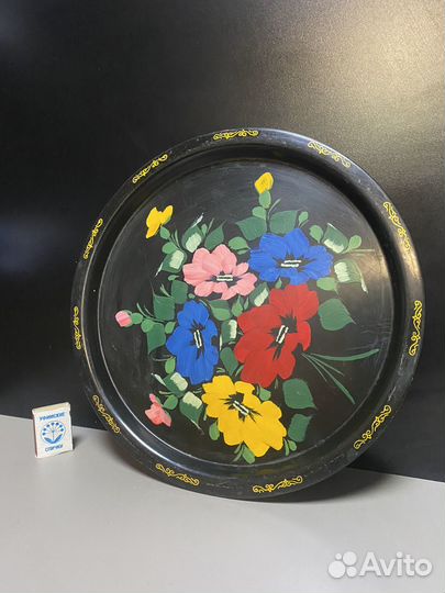 Поднос Хохлома